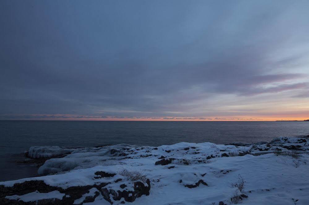 Temperance Landing On Lake Superior Tofte Exterior photo